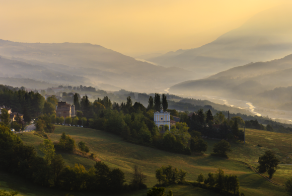 Un “viaggio” in Emilia Romagna. Come abbinare i suoi vini regionali ad alcuni formaggi tipici