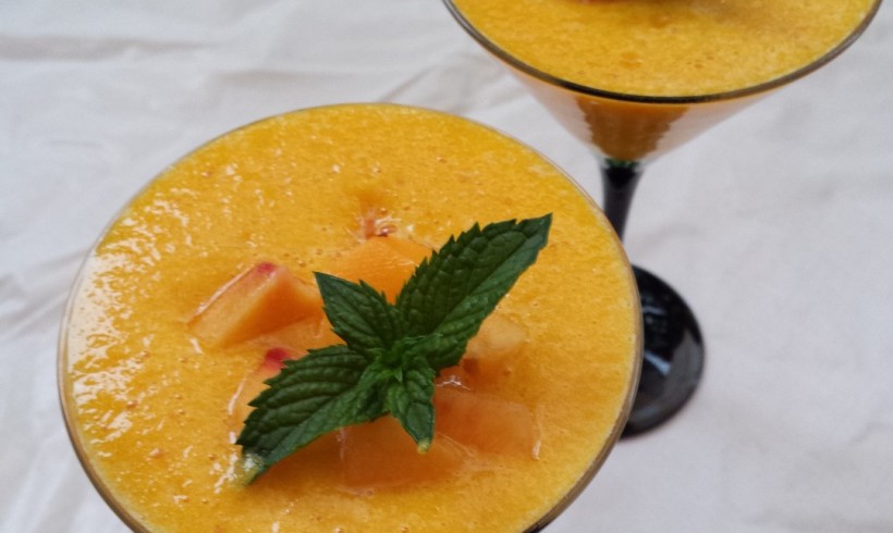 PESCHE ALLO ZAFFERANO E GRAND MARNIER