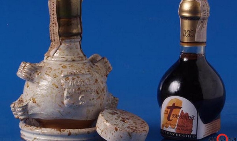 Aceto Balsamico Tradizionale di Modena: in ogni goccia è racchiusa la storia di tante famiglie