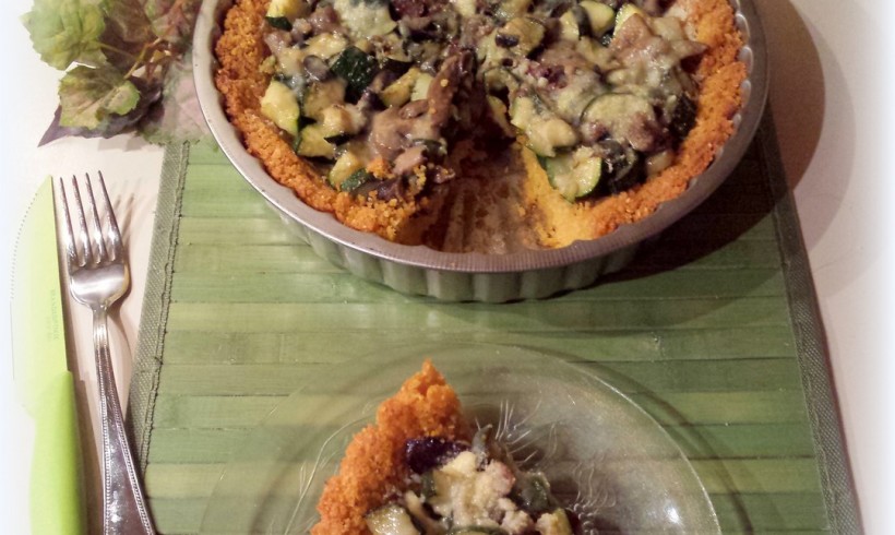 CROSTATA DI COUS COUS SENZA GLUTINE CON FUNGHI, ZUCCHINE E RASPADURA