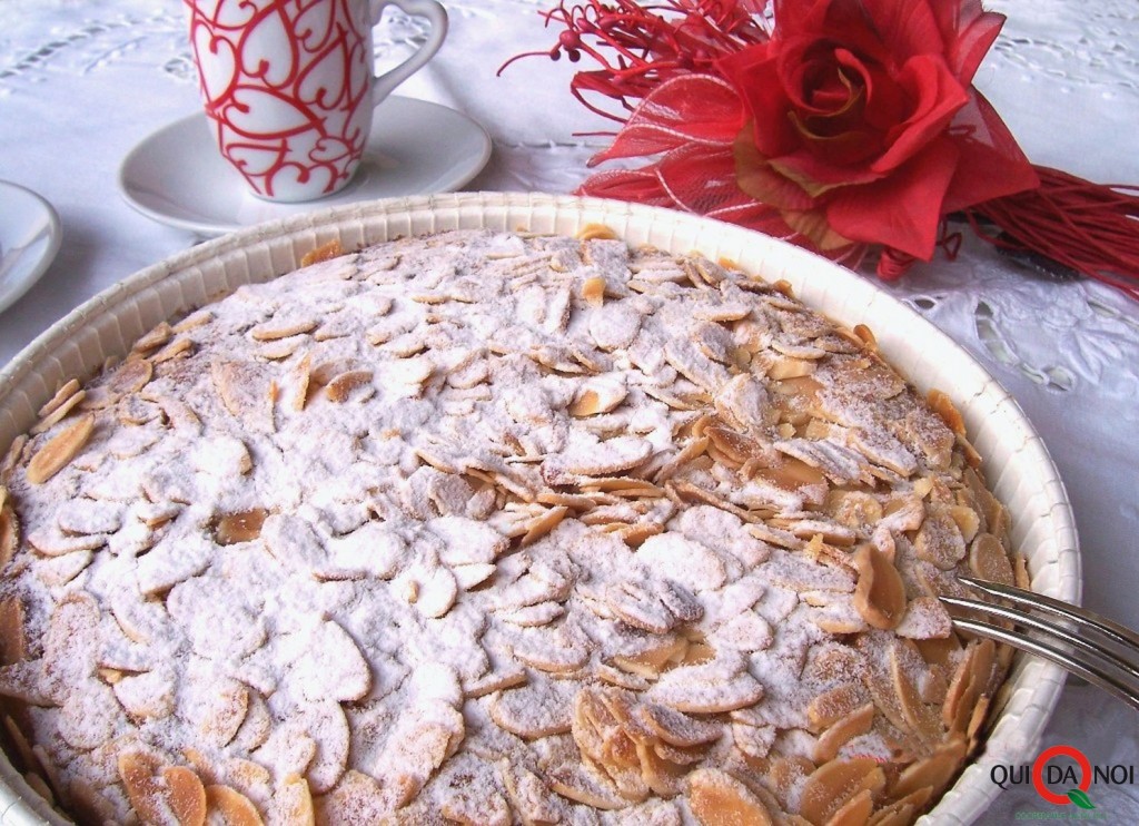 torta di mandorle e carote