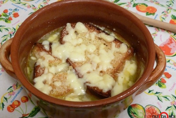 ZUPPA DI CIPOLLE (Soupe à l’onion)