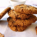 BISCOTTI DI MANDORLE, NOCCIOLE E CIOCCOLATO