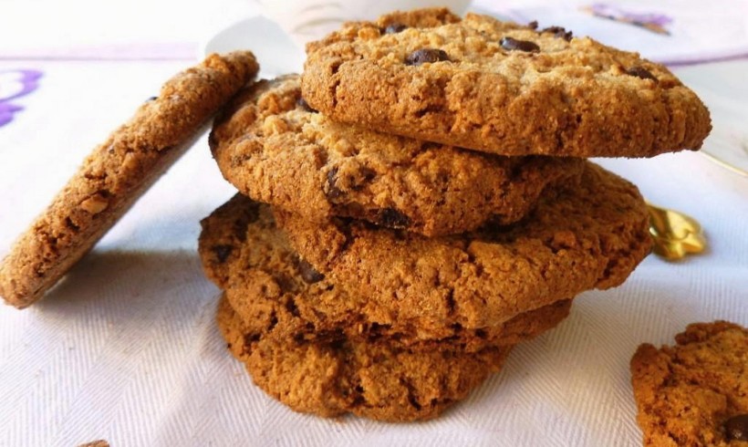 BISCOTTI DI MANDORLE, NOCCIOLE E CIOCCOLATO