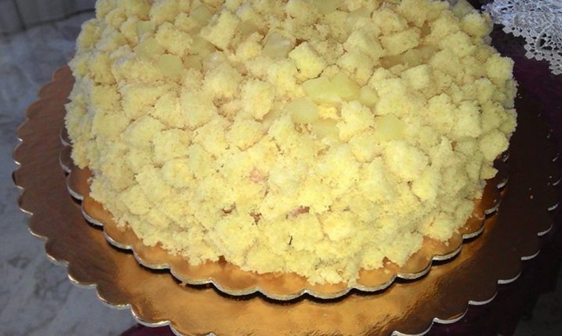 TORTA MIMOSA ALL’ANANAS