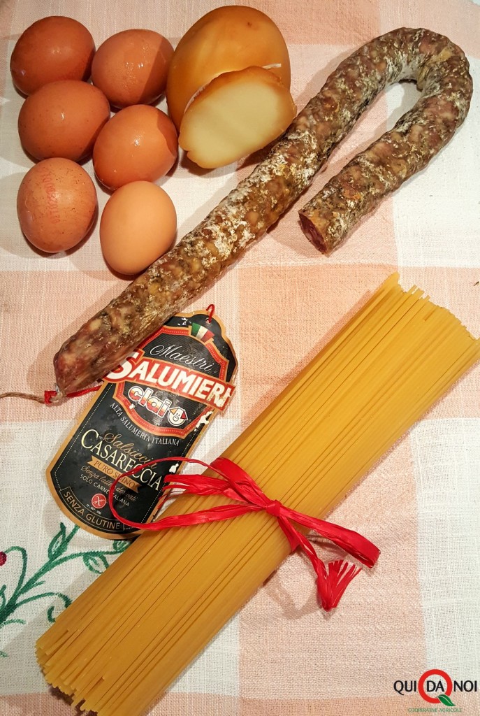 frittata di spaghetti con salsiccia (1)