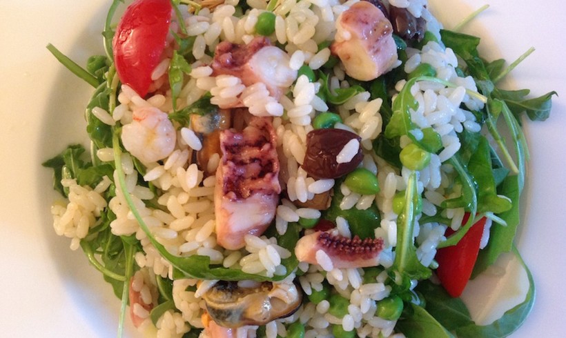 INSALATA DI RISO AL SAPORE DI MARE