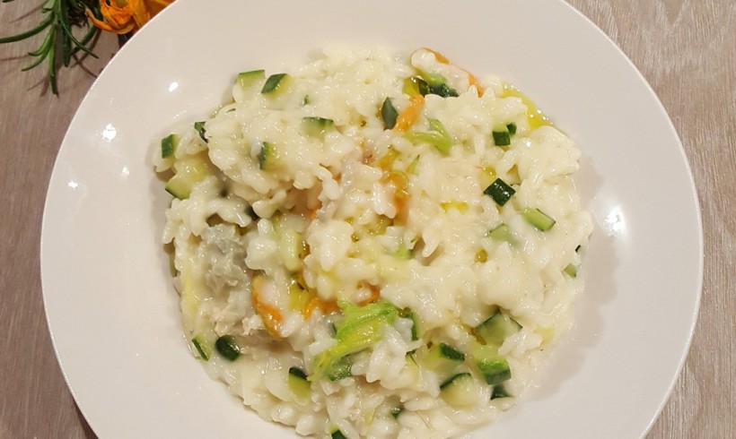 RISOTTO CON ZUCCHINE, FIORI DI ZUCCHINA E GORGONZOLA