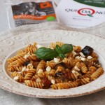 FUSILLI GIROLOMONI CON POMODORO NERO DI CRIMEA E MELANZANE