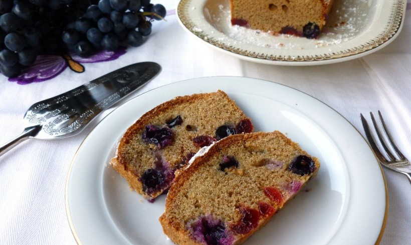 Plumcake all’uva barbera