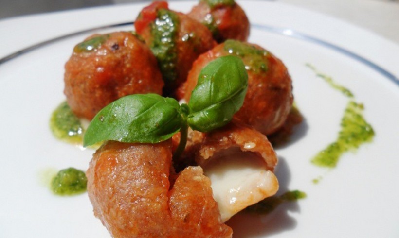 GNOCCHI CAPRESE AL PROFUMO D’ALBENGA