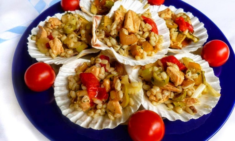 ORZO IN CONCHIGILIA CON VERDURE GRIGLIATE E SALMONE