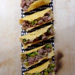 Tacos di Parmigiano Reggiano con carne e asparagi