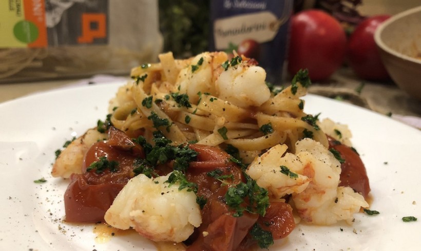 Tagliatelle semintegrali Girolomoni con radicchio tardivo e gamberi