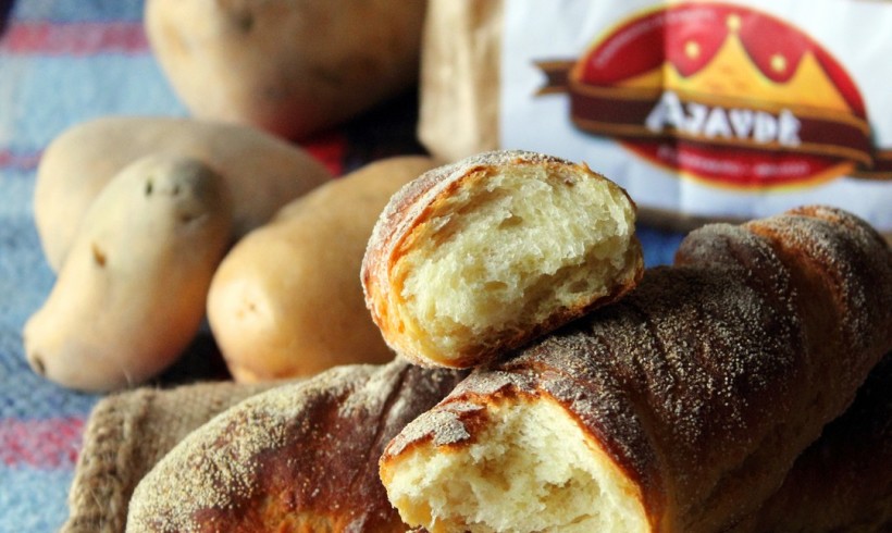 Pane alle patate “Ajavdè” con miele di castagno