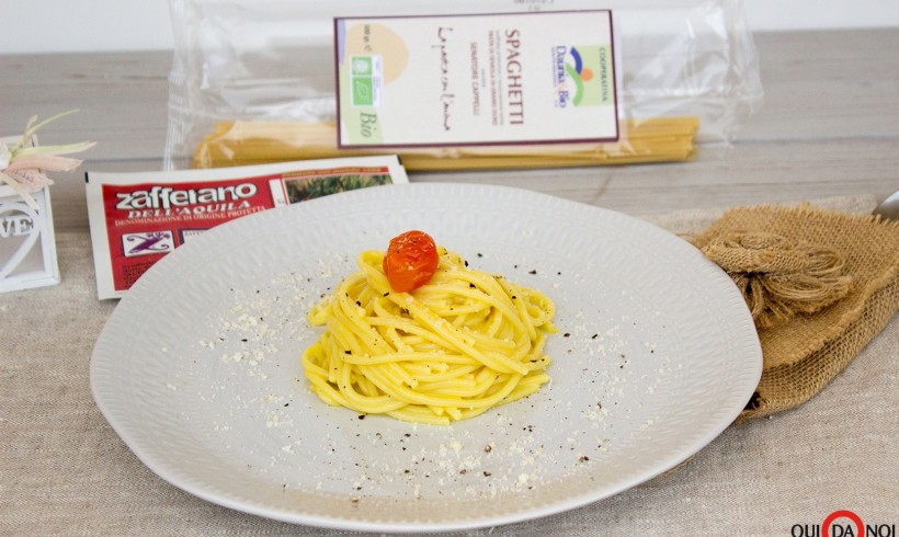 Spaghetti cacio e pepe con Zafferano dell’Aquila Dop