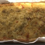 Torta salata con patate e scamorza