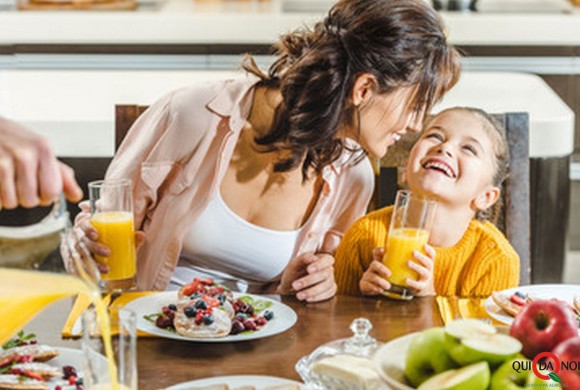 Una colazione in famiglia a tutto colore!