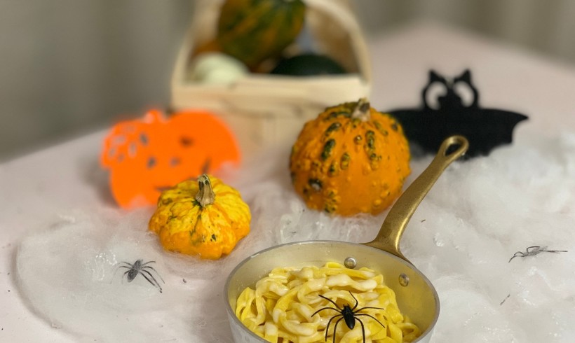 Taglierini di zucca alla chitarra con fonduta di Taleggio