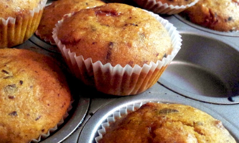 Mini muffin di zucca con cioccolato e croccante di nocciole allo zucchero di canna