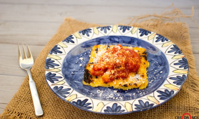 Crostini di polenta all’amatriciana