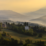 Un “viaggio” in Emilia Romagna. Come abbinare i suoi vini regionali ad alcuni formaggi tipici