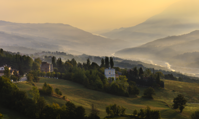 Un “viaggio” in Emilia Romagna. Come abbinare i suoi vini regionali ad alcuni formaggi tipici