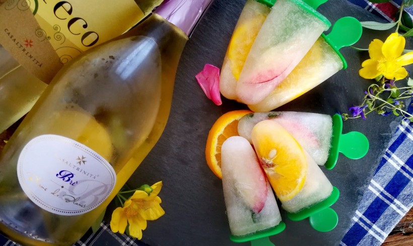 Sangria bianca poptail, l’aperitivo in ghiacciolo