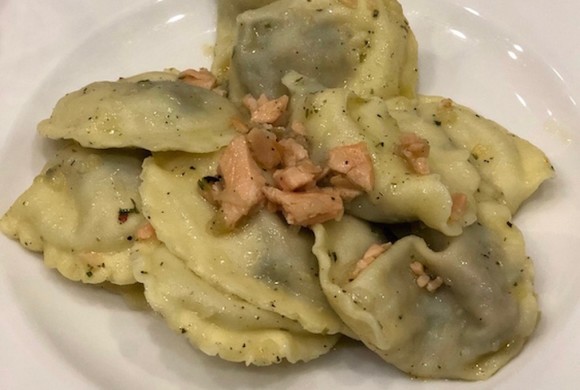 Tortelli alle zucchine disidratate Farris con salmone