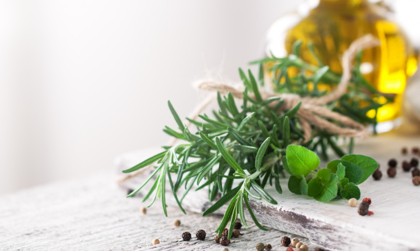 Come fare l’olio aromatizzato