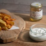 Mix fries con salsa smetana al miele di asfoldeo